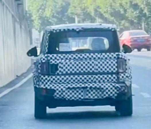 MG Comet based new SUV Spied
